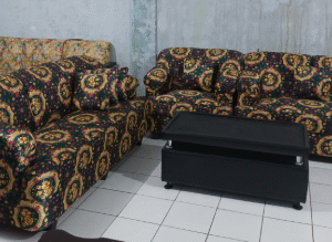 Sofa Motif Bunga Ramai